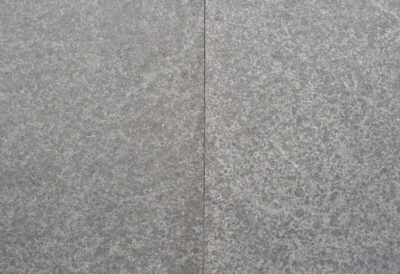 Bodenplatten Pacific black