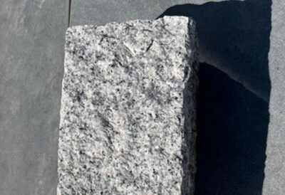 Palisaden Granit hell